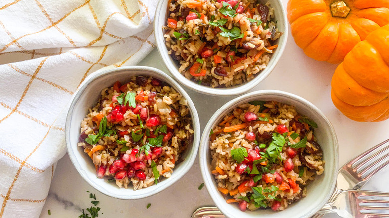 rice in bowls 