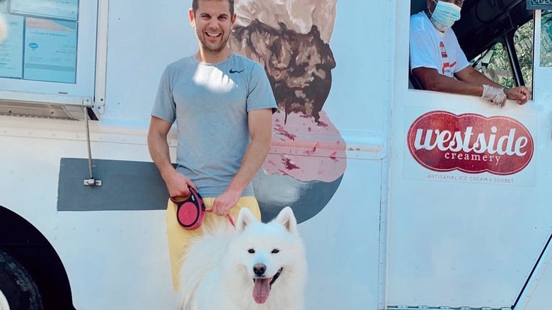 The 12 Best Ice Cream Trucks Across The Country, According To Reviews