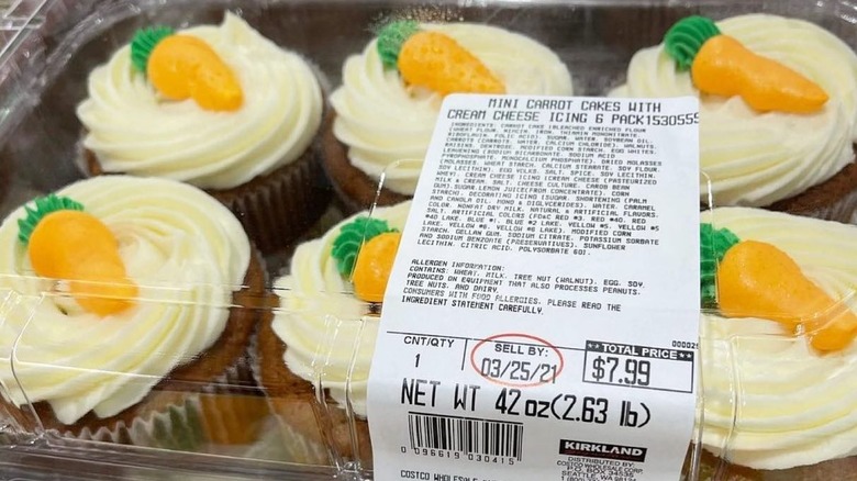 Costco mini carrot cakes 