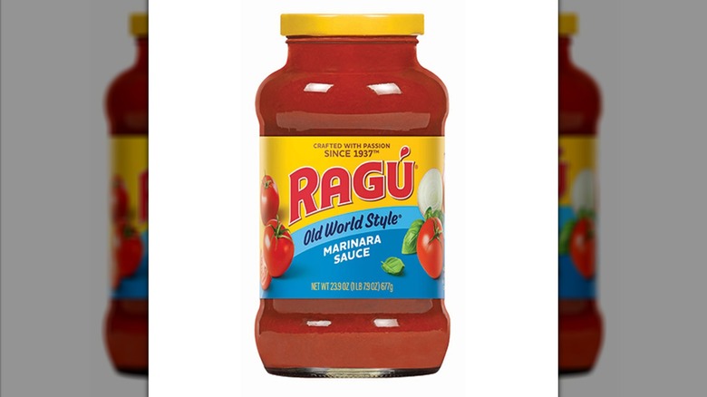 Jar of Ragú marinara sauce