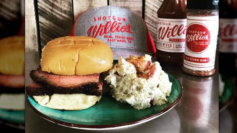 bbq sandwich with potato salad