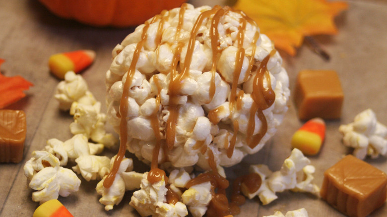 Popcorn ball with caramel