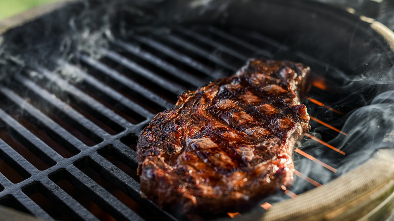 grilling steak