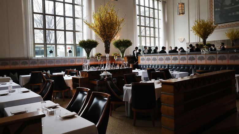 dining room of eleven madison park