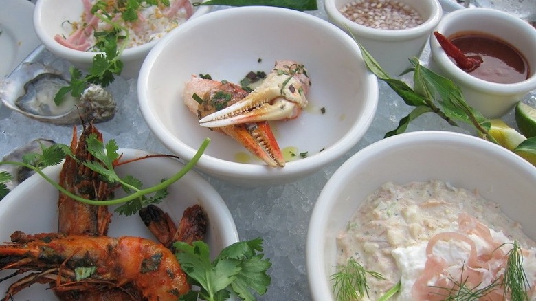 seafood in bowls on ice