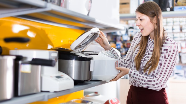 choosing pressure cookers