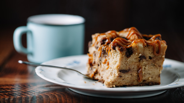 bread pudding with caramel