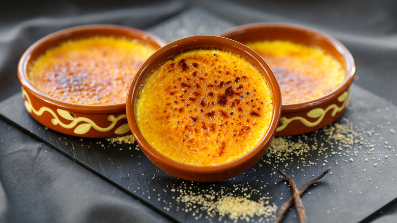 creme brulee custard desserts