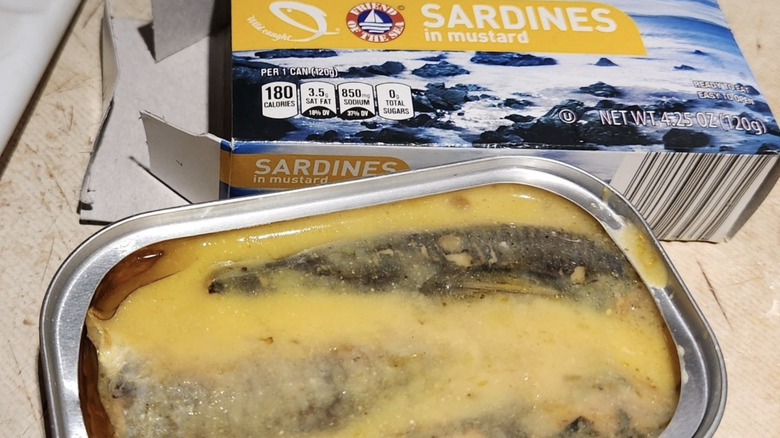 Tin of Aldi sardines in mustard