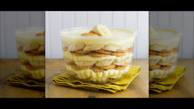 Banana pudding at The Buttercup Bake Shop