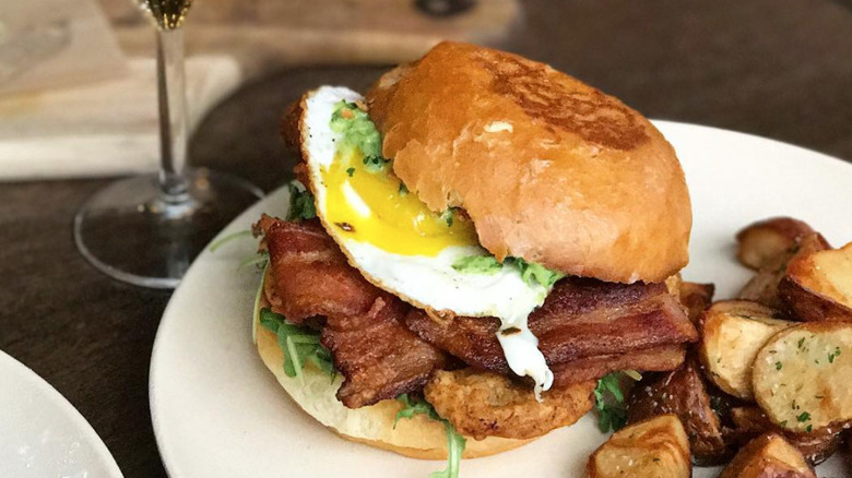 Tout Suite BLT with fried egg