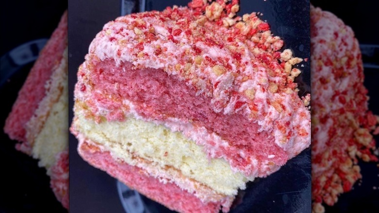 Strawberry Cake