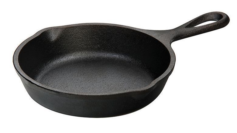 5 inch cast iron skillet