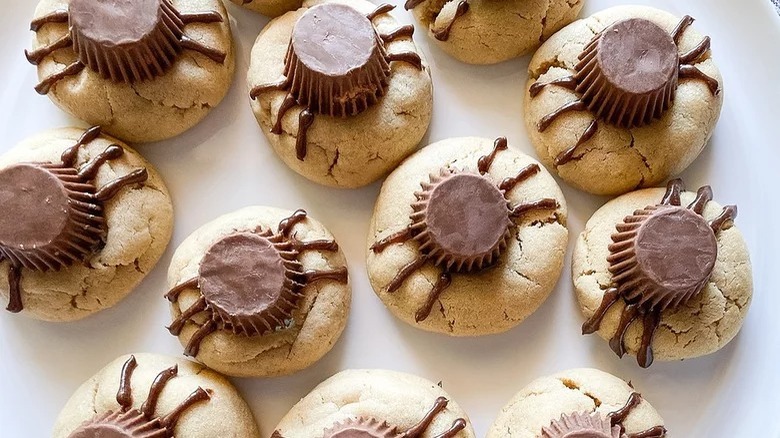 Peanut Butter Cup Spider Cookies