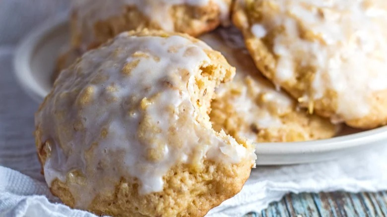 bite into pineapple drop cookie