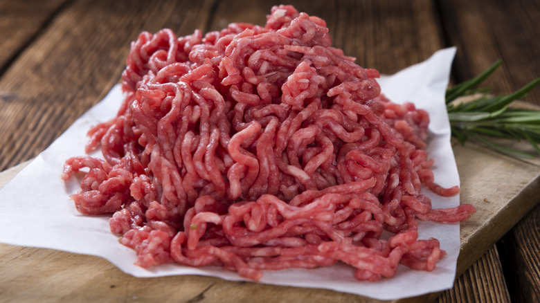 Raw ground meat on paper