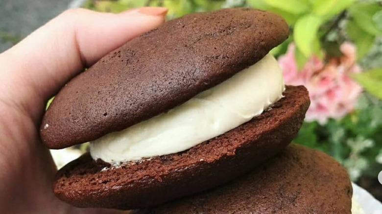 Whoopie pies