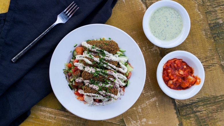 falafel salad