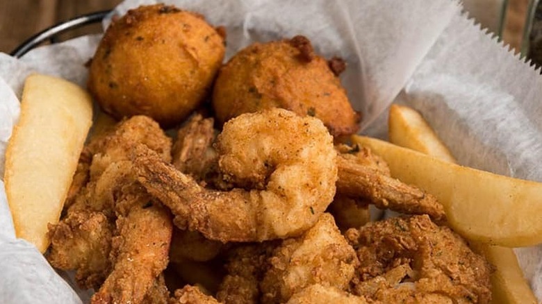 fish and fries, hush puppies