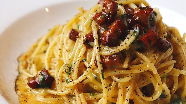 Bar La Grassa Minneapolis spaghetti carbonara