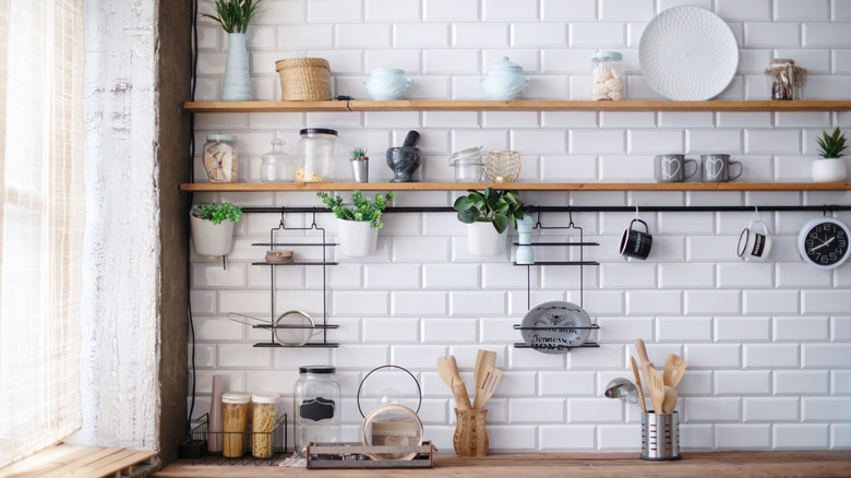 kitchen open shelving