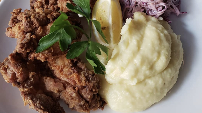 fried chicken and mashed potatoes