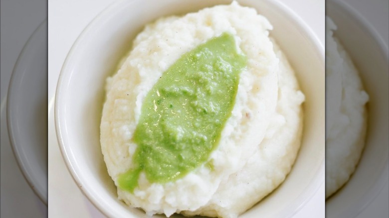 birdseye view of mashed potatoes