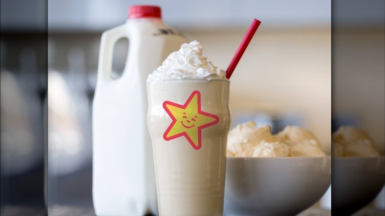 Carl's Jr. Classic Vanilla Shake 