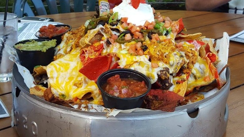 Keg nachos