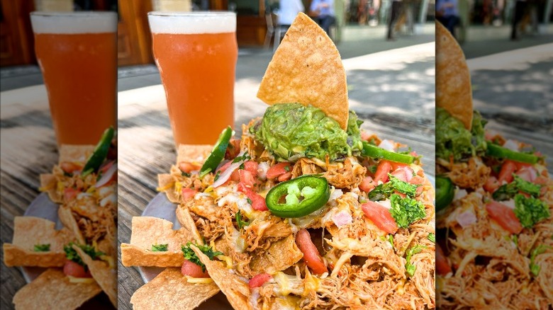 Nachos and beer 