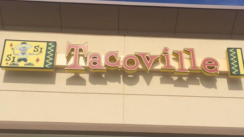 Tacoville exterior 