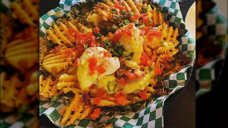 waffle fry nachos