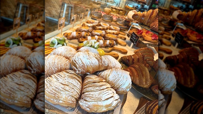 Sfogliatella and other pastries at La Siciliana counter