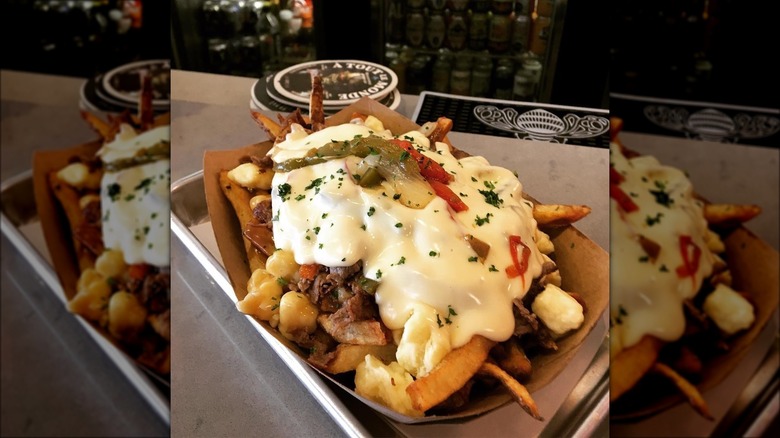 Clark Burger cheesesteak poutine