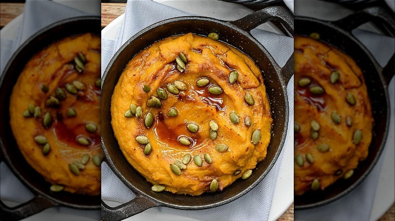 Pumpkin hummus