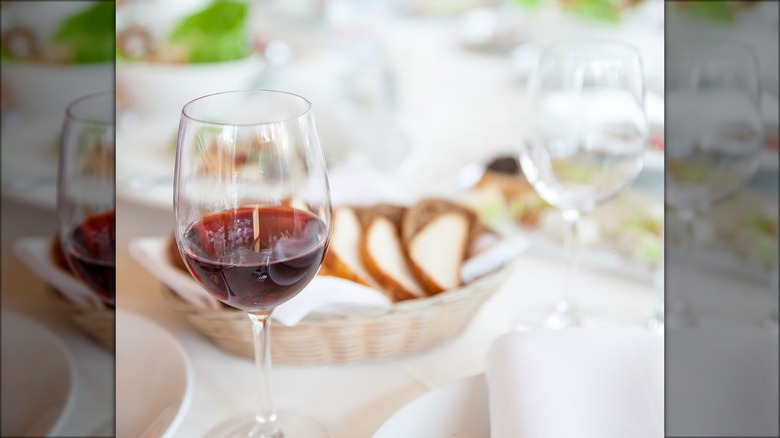 Wine and bread basket