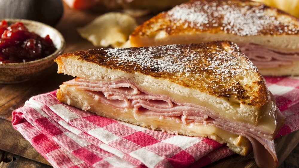 Monte Cristo sandwich