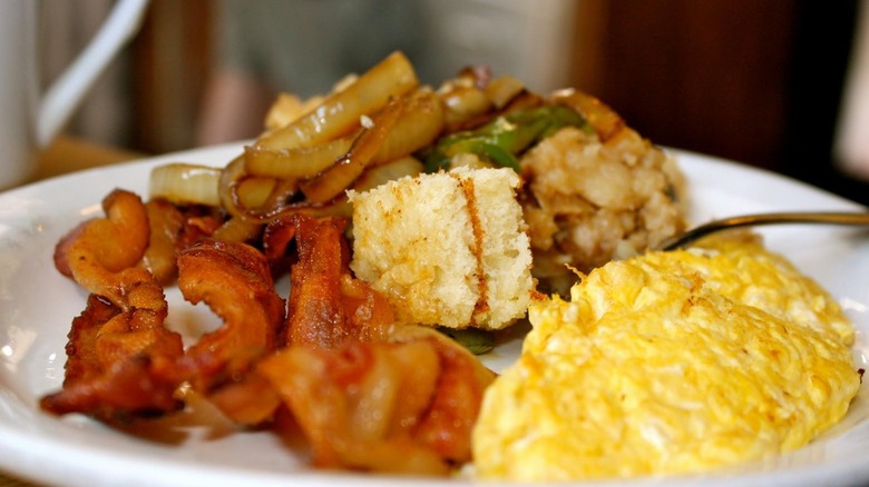 Bacon, eggs, and bread breakfast