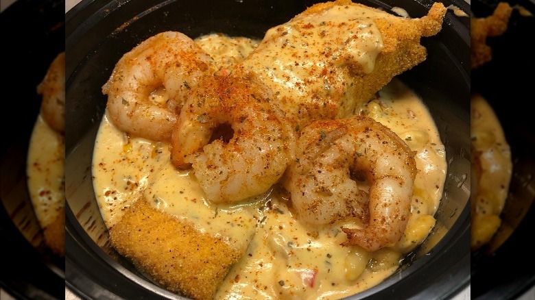 Shrimp and sauce in bowl