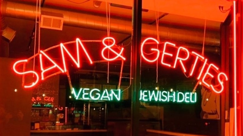 Chicago vegan Jewish deli Sam & Gerties