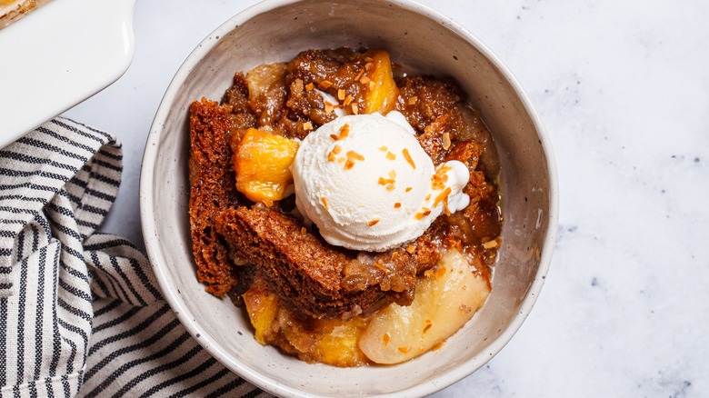 Peach cobbler and ice cream