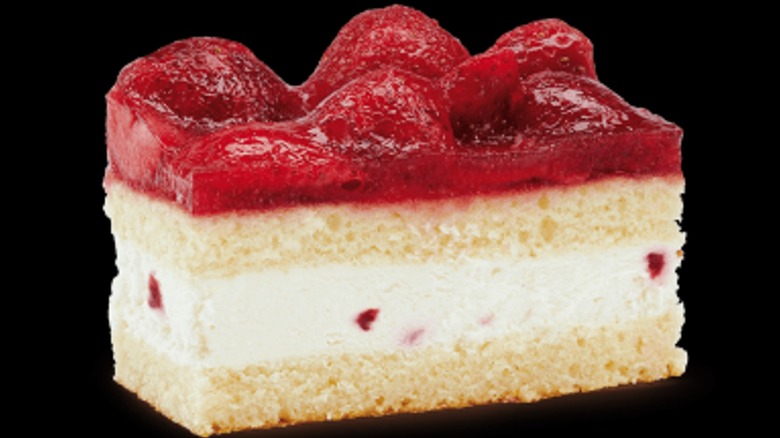 McDonald's Andorra strawberry cake