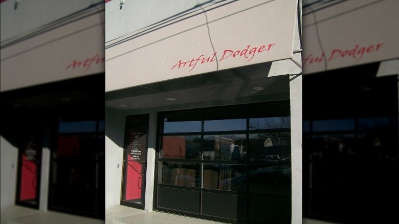 Artful Dodger exterior