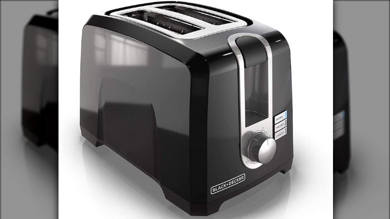 Black+Decker wide slot toaster