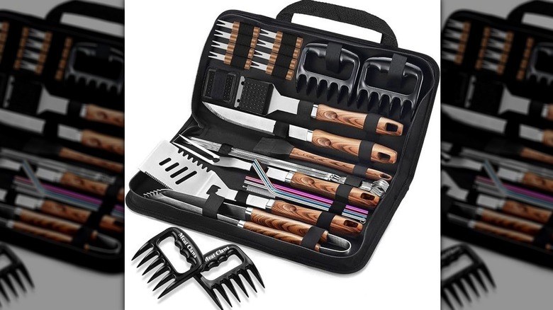 barbecue tools set in case