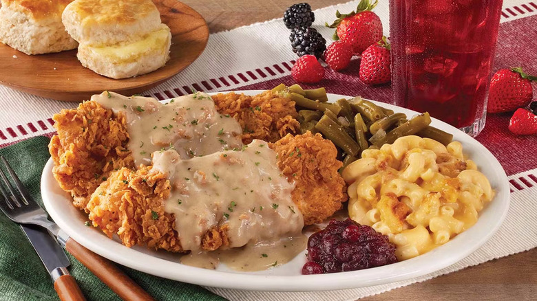 The Best And Worst Of Cracker Barrel's Seasonal Items