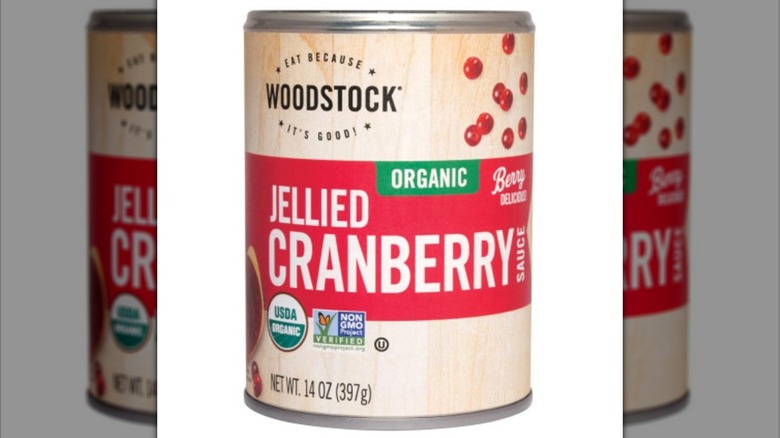 can of jellied cranberry sauce