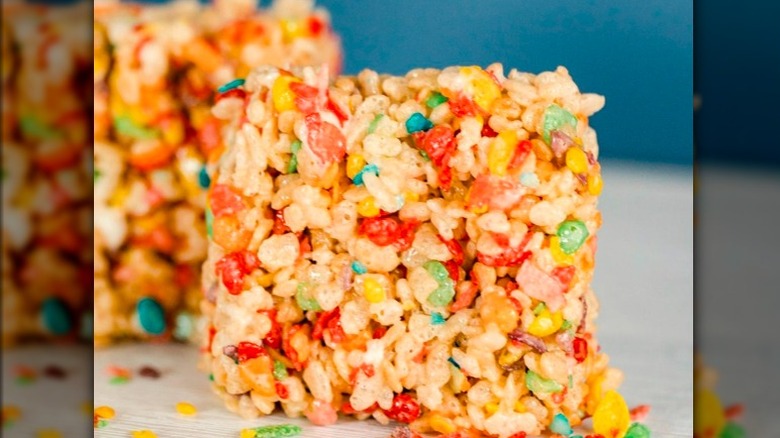 rice crispy treat dessert