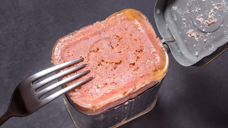 Plain canned corned beef