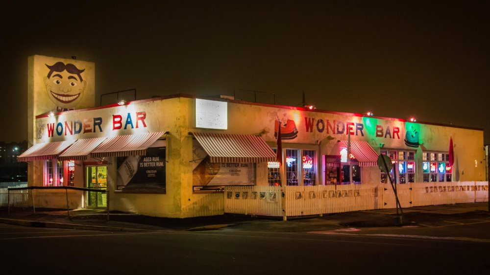 The Wonder Bar, best bar in New Jersey 